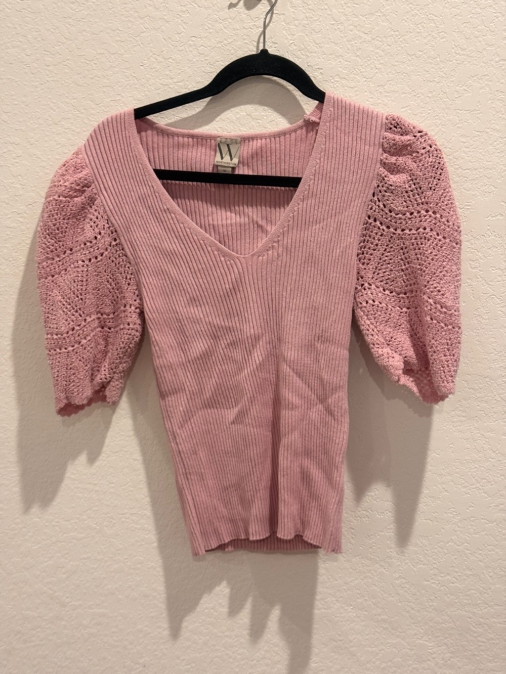 Worthington Pink Ribbed Knit Top with V-Neck Label Detail